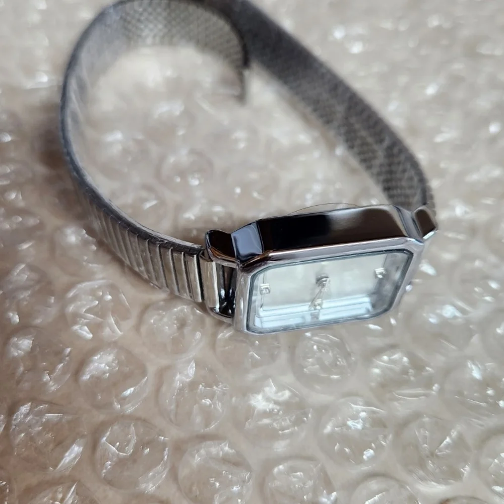 Sleek Silver Smartwatch with Rectangular Face (NO BATTERY)!